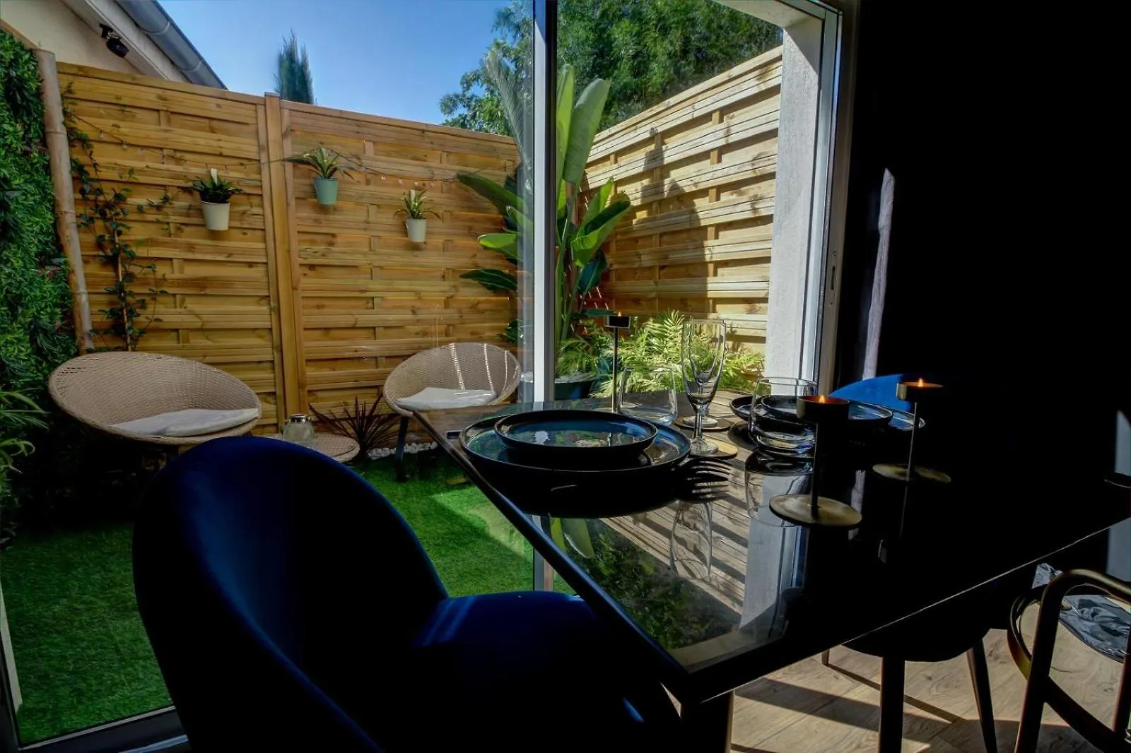 Loft, Studio And Love Rooms France