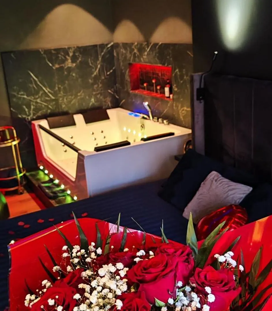 Loft, Studio And Love Rooms France