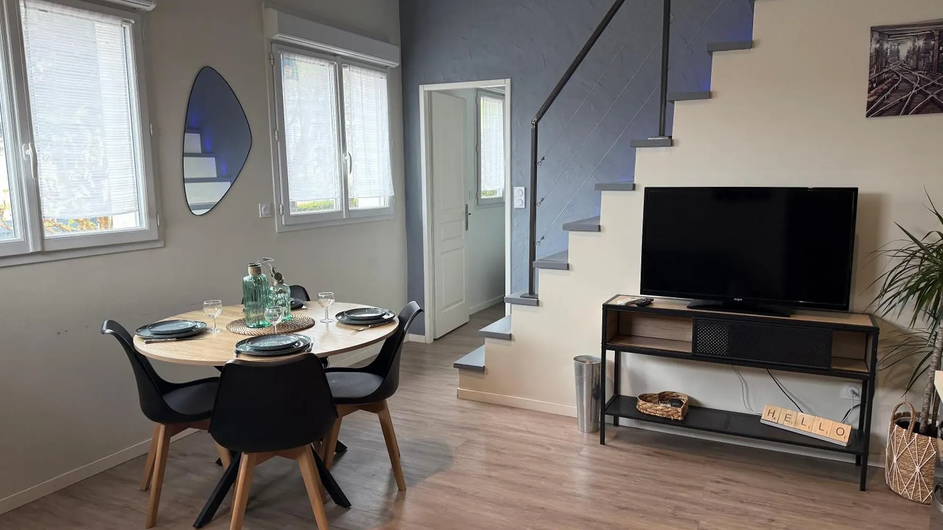 Loft, Studio And Love Rooms 0*, Bourg-Saint-Christophe