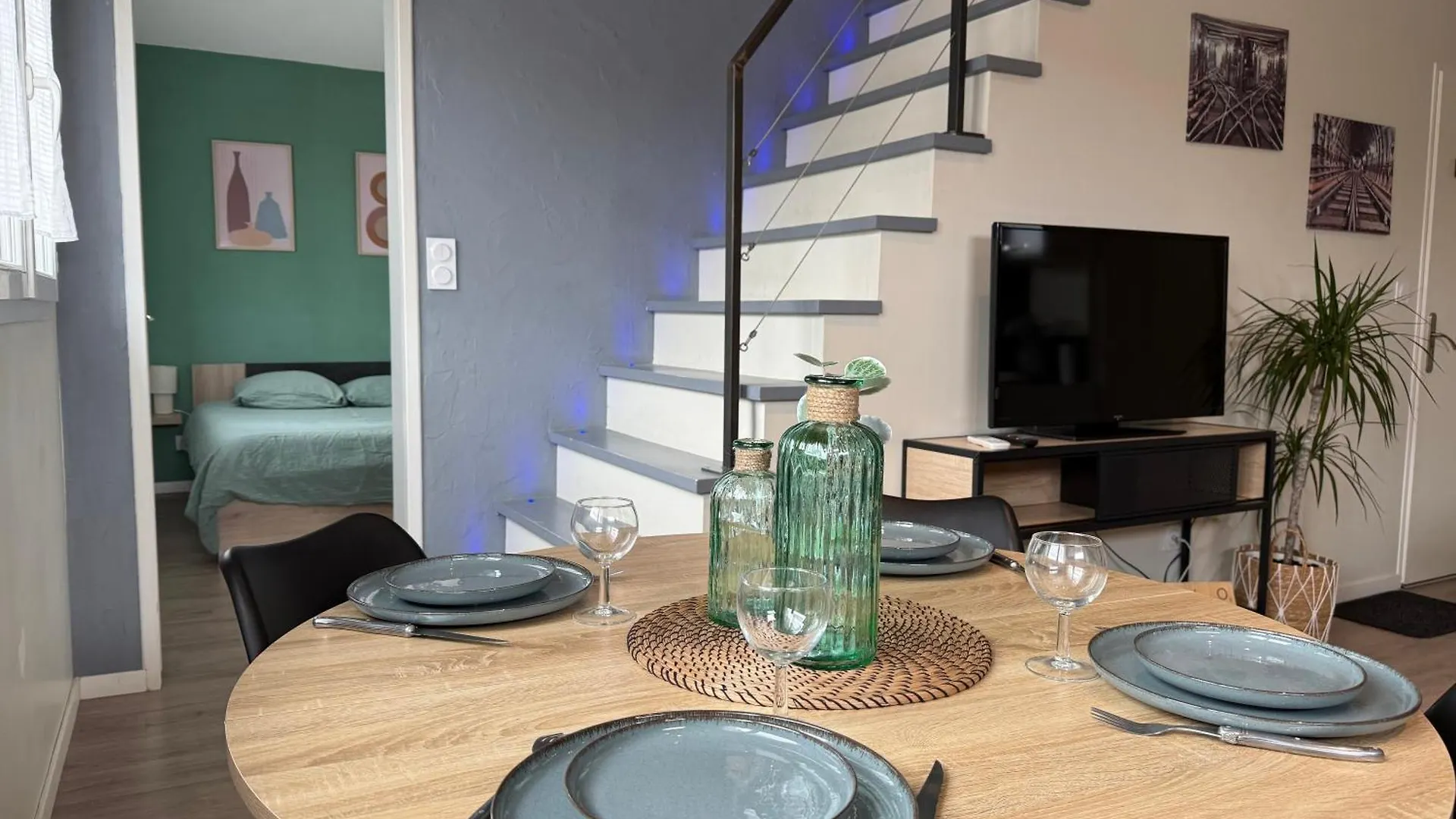 Loft, Studio And Love Rooms 0*, Bourg-Saint-Christophe
