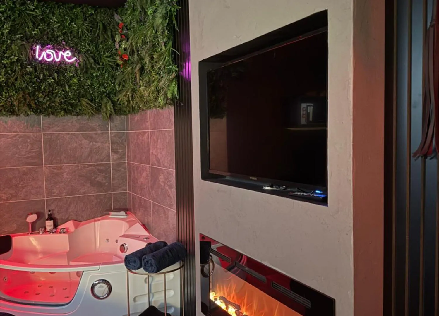 Apartment Loft, Studio And Love Rooms France
