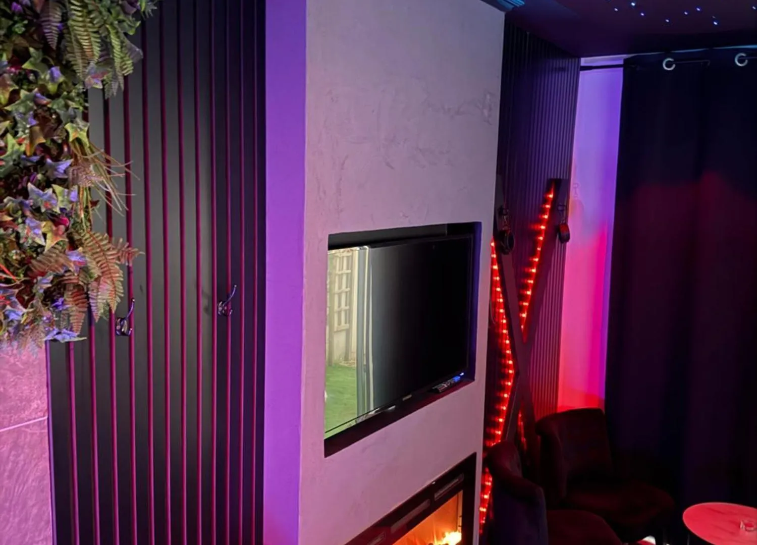 Loft, Studio And Love Rooms Bourg-Saint-Christophe