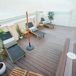 https://byron-suites.es-andalucia.com